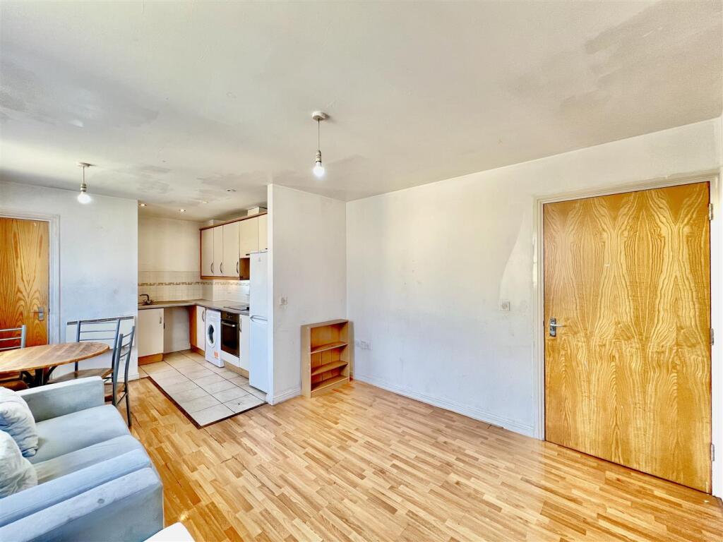 Open Plan Kitchen/ Reception Room