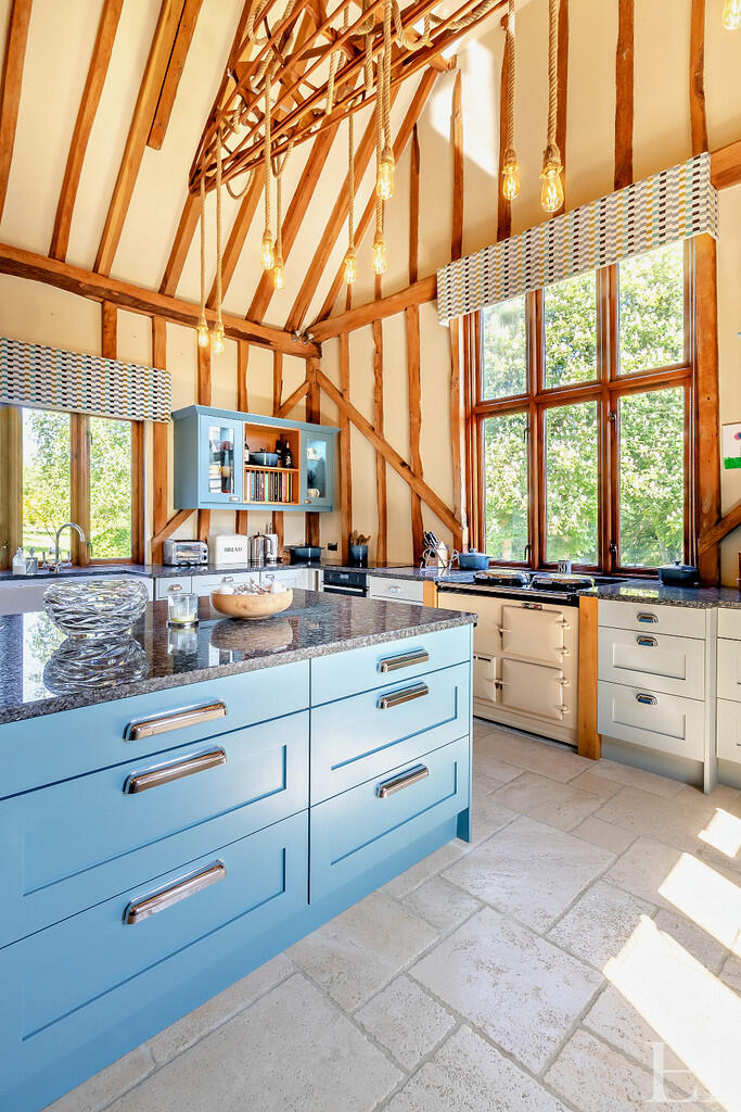 8645646-interiorW...