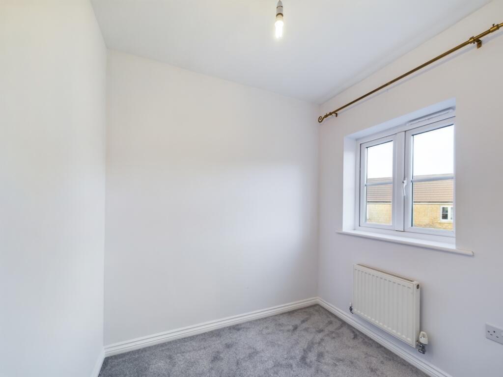 CAM01740G0-PR0334-STILL016