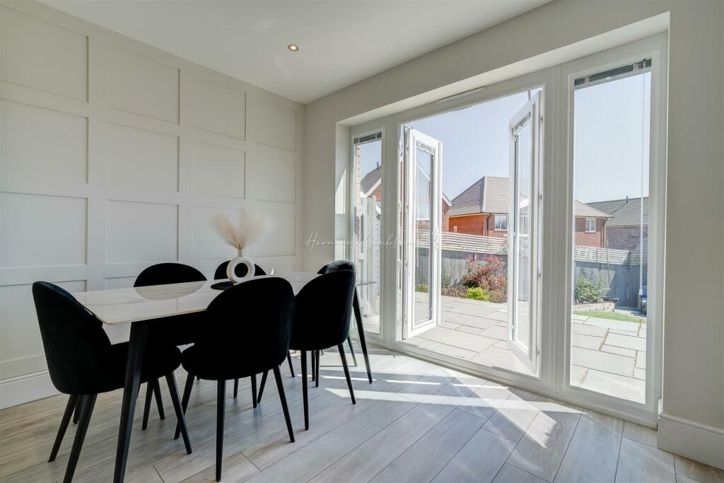 Y Deri Duon, Lisvane, HernCrabtree (41).jpg