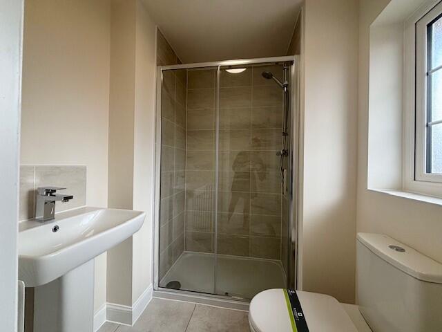 En-suite Bathroom