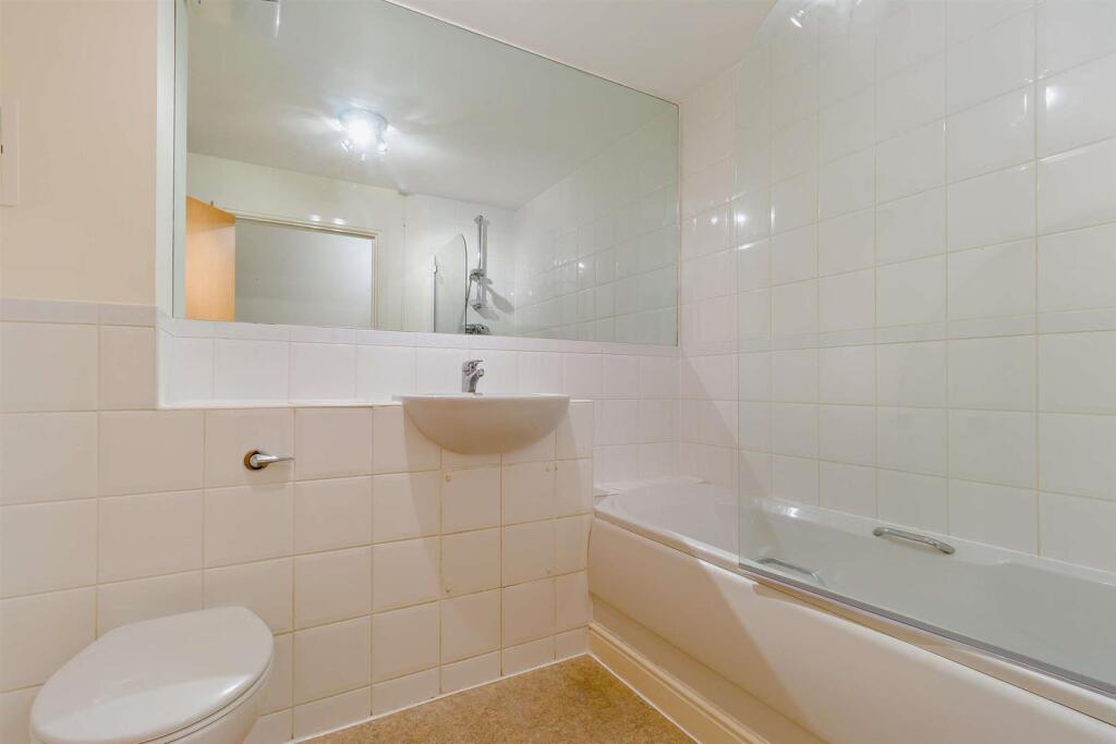8671360-interior01-800.jpg