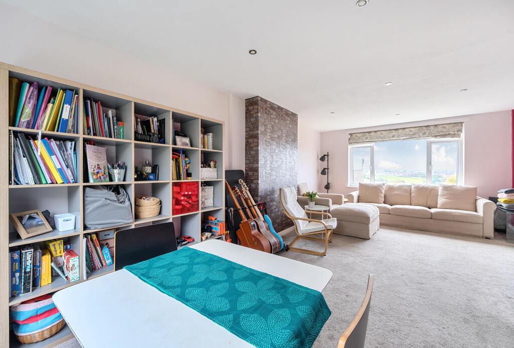 1385967-11-6929c3...