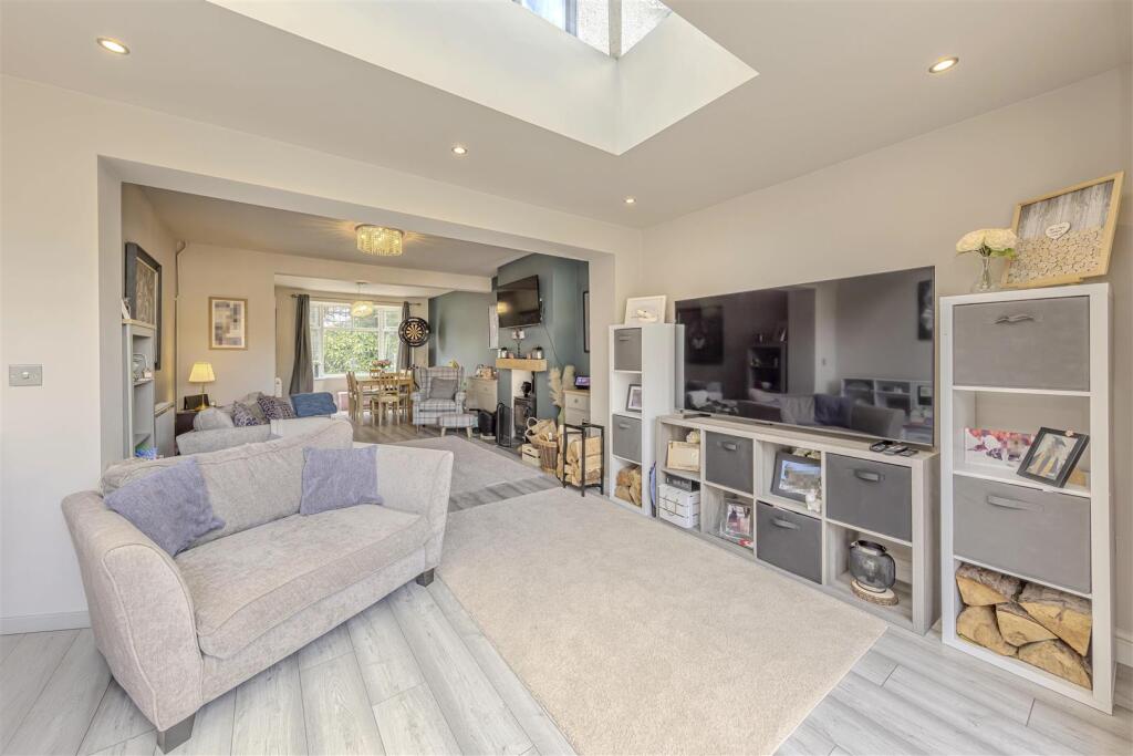 Open Plan Dining and Living Area