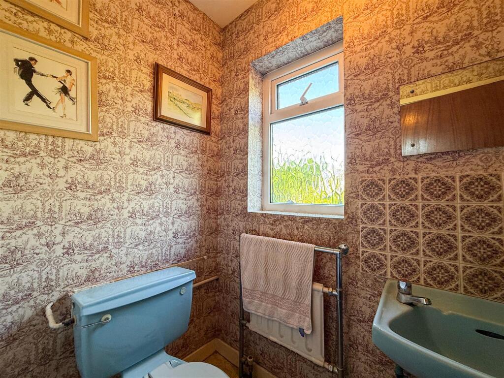cloakroom