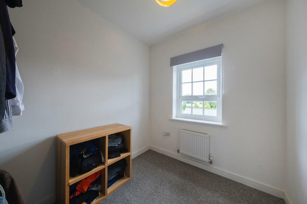 17 Hazelhurst Way-022.JPG