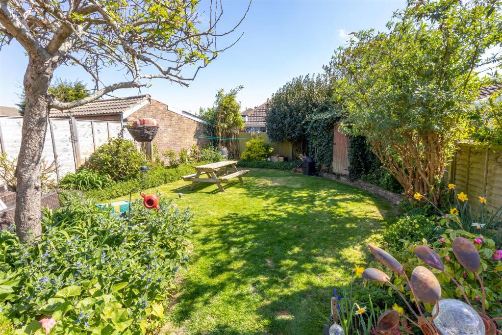 Cottes Way-04 - t.jpeg