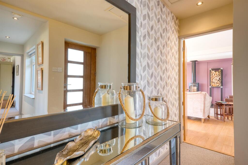 Entrance Hallway towards Sitting Room.jpg