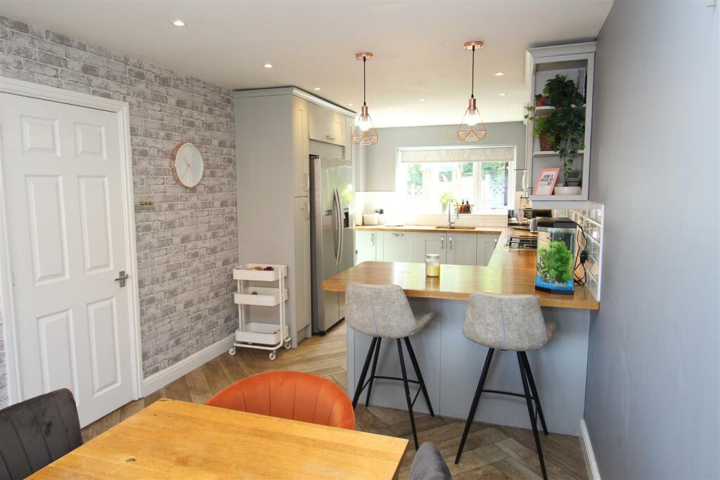 Kitchen Diner