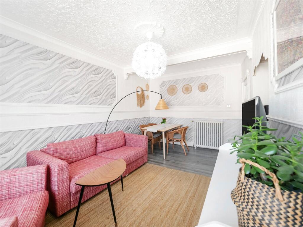 Lounge To Dining