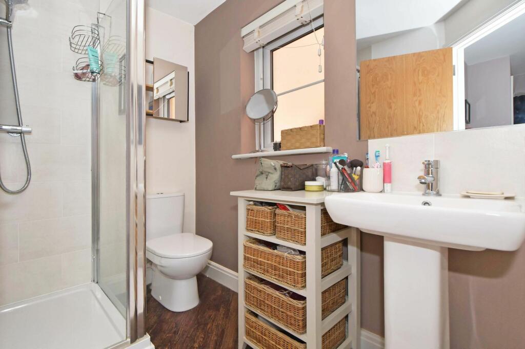 Bedroom one en-suite