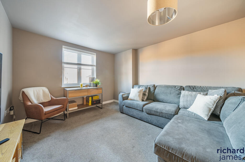 7d5496c03cf04d16adddefb4928965f9