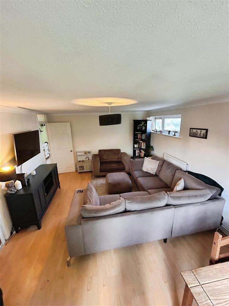 14a169cf-Living 20Room.jpg