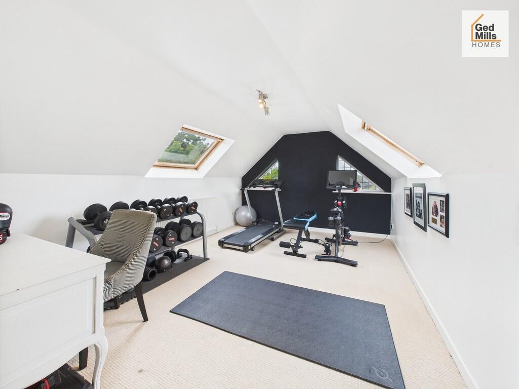 CAM04261G0-PR0080...