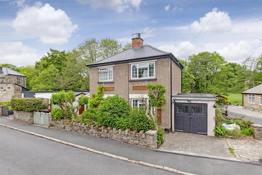 Front External-3.jpg