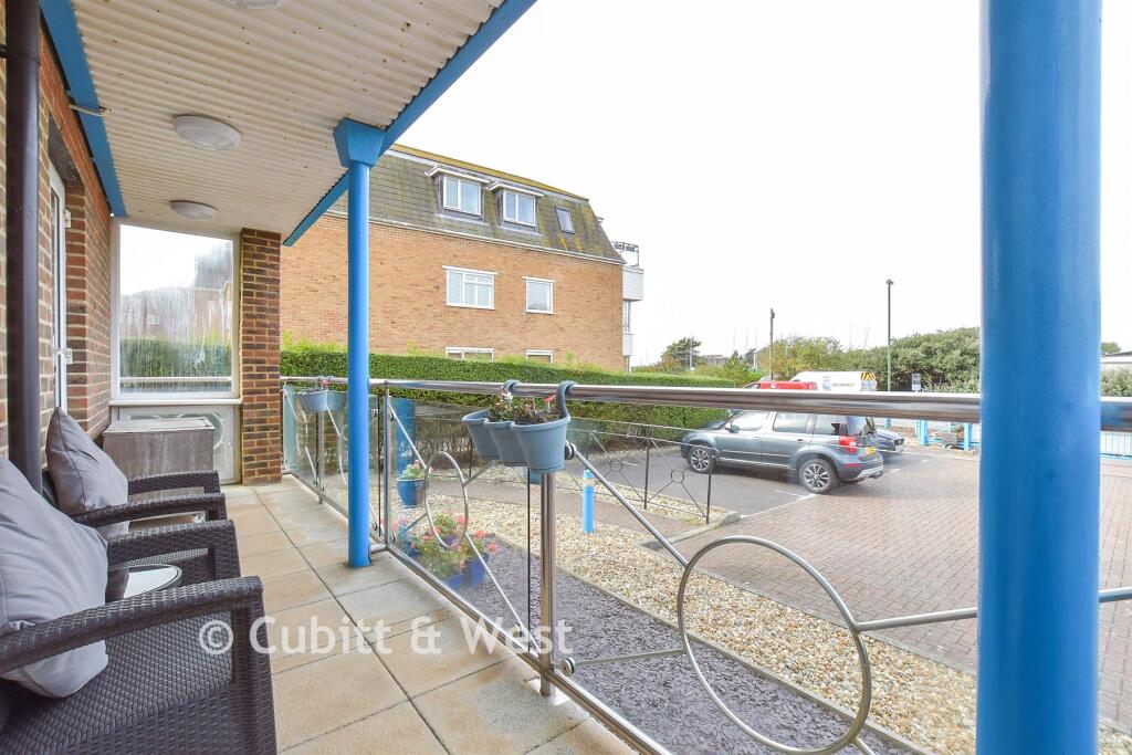 Balcony / Terrace