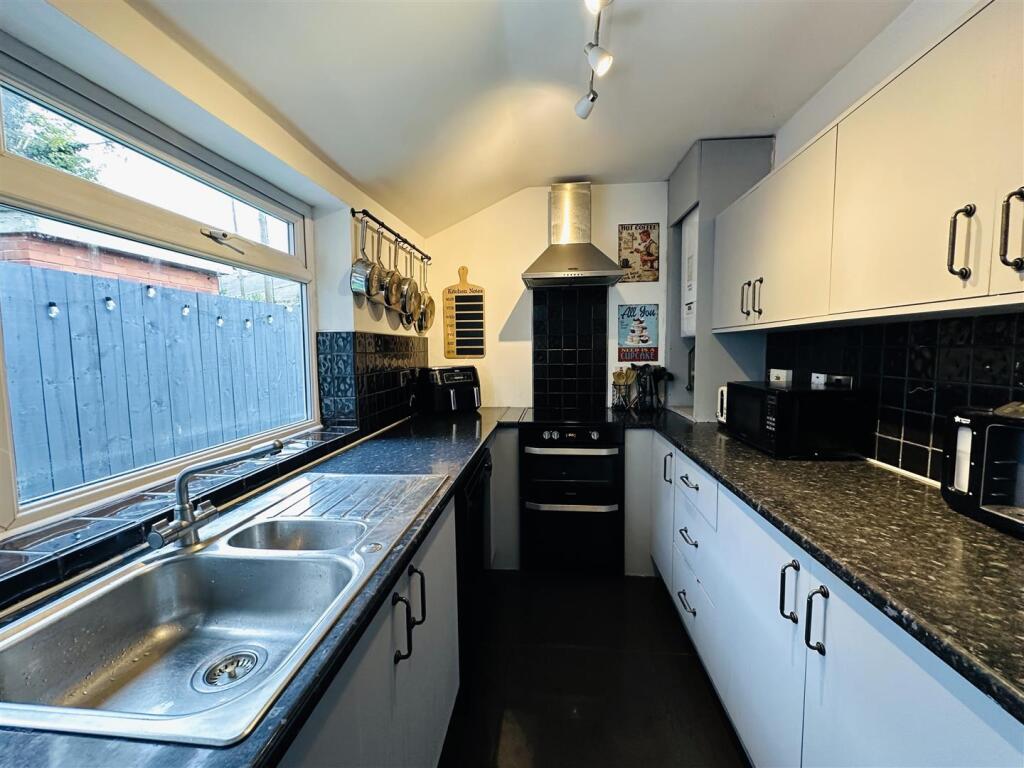 Photo 20-10-2025, 11 22 44.jpg