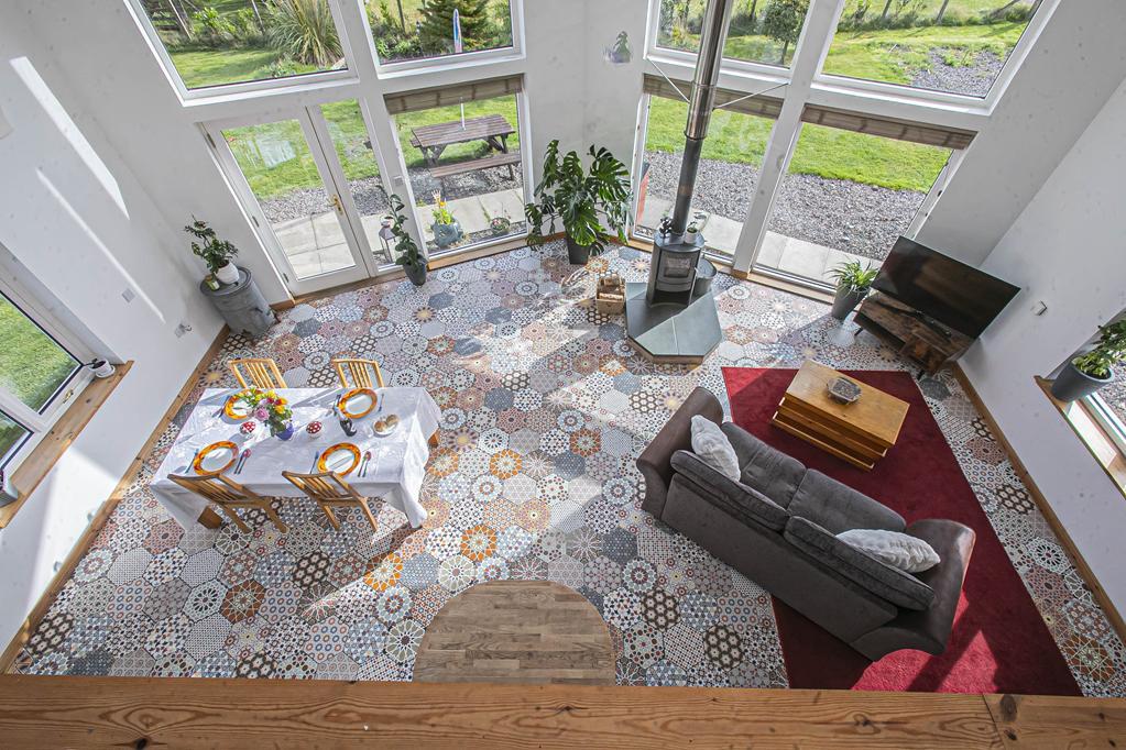 OPEN PLAN FROM ABOVE