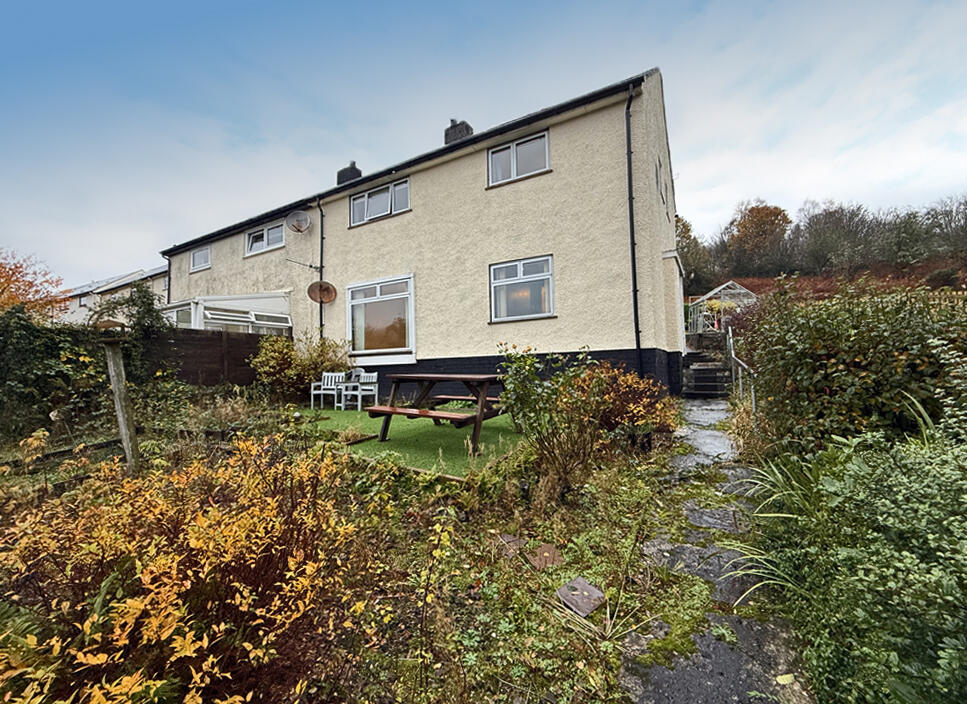 13 Lady Margaret Drive, Corpach, Fort William, PH33 7LQ