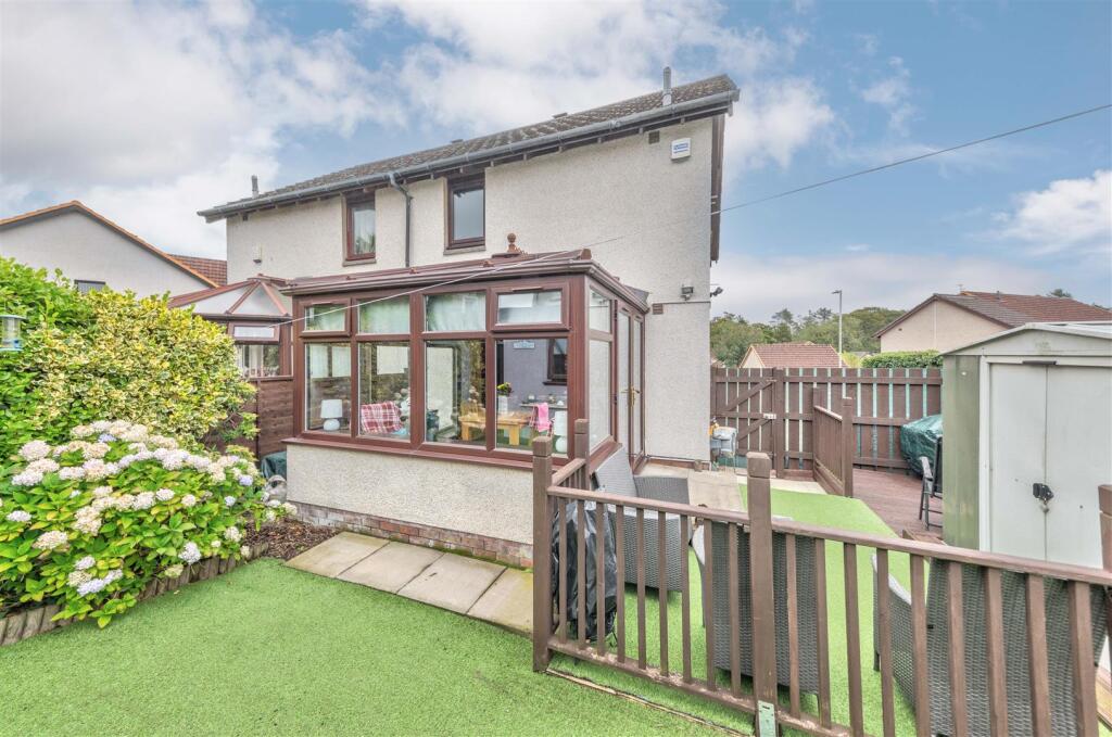 2 Knapdale Place Dundee-13.JPG