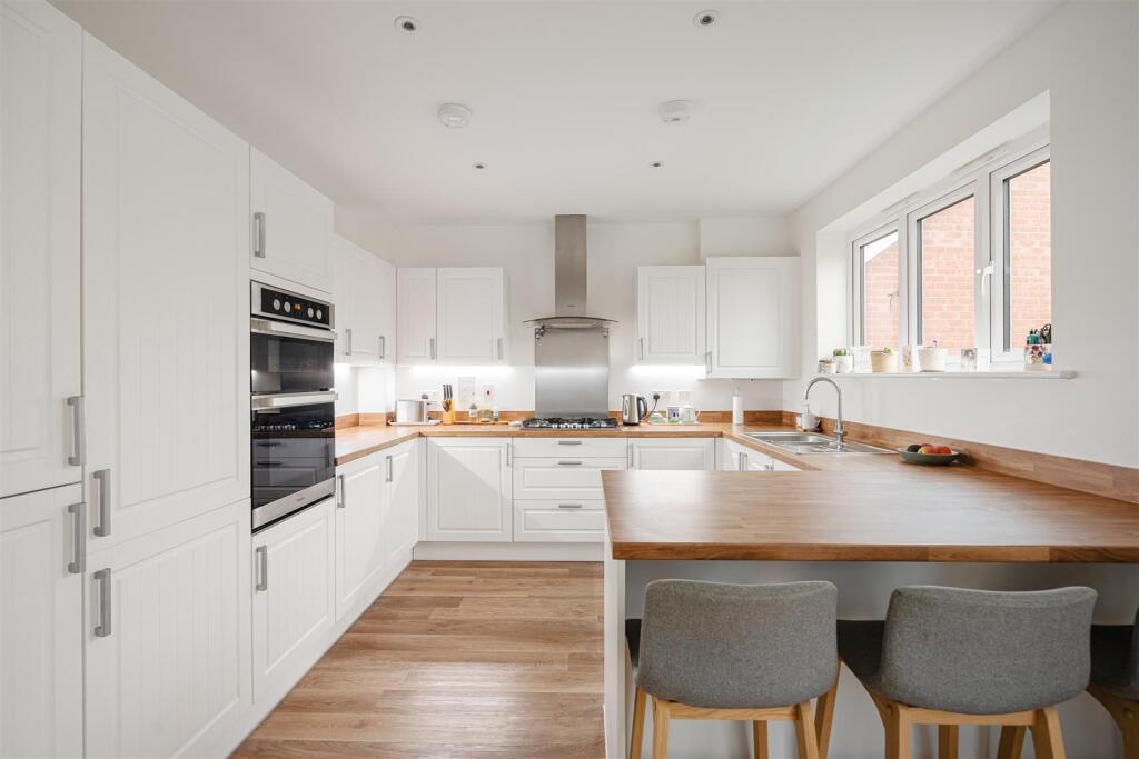 Cornflower Avenue-17.jpg