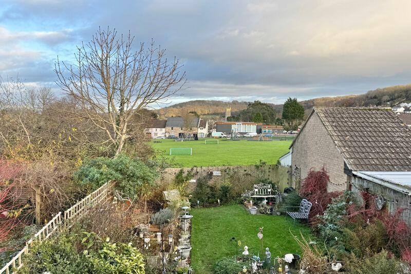 Garden &amp; View to Rear