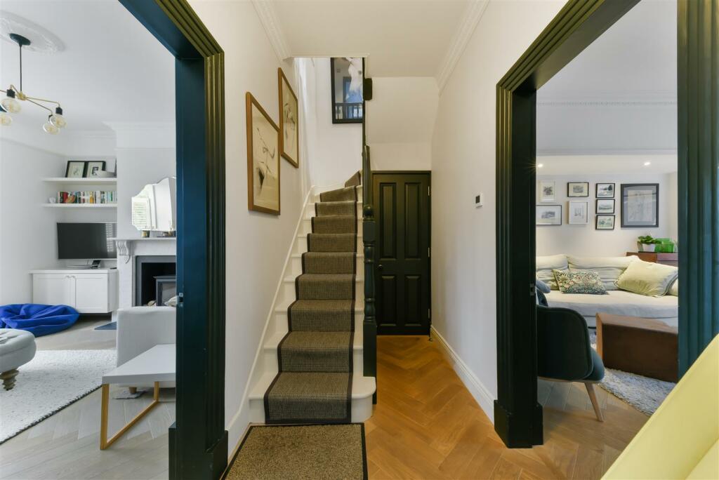 LAMBTON ROAD, 27-19.jpg