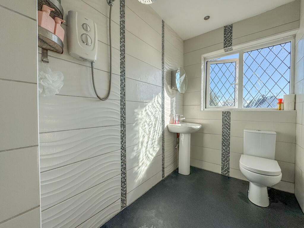 WET ROOM