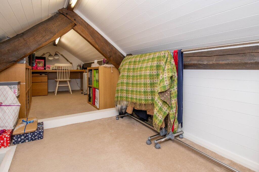 Attic Space/Office