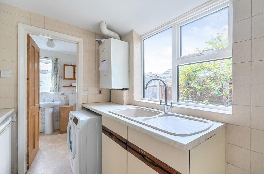 1341074-14-689cc7...