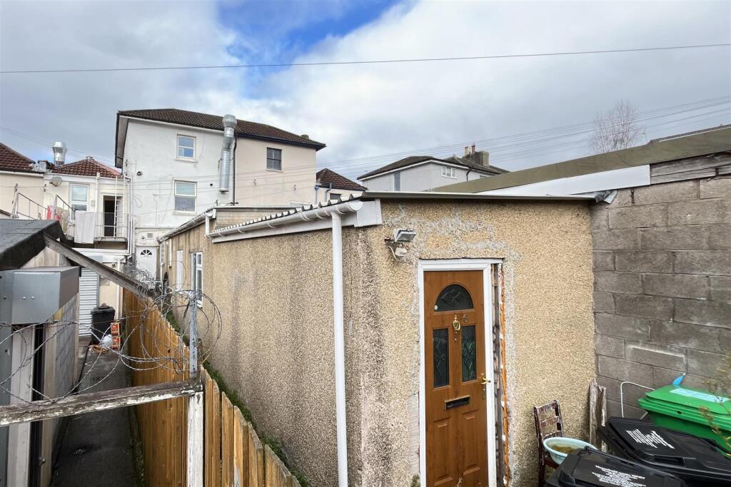 209 Gloucester Road, Gloucester Road, Bristol BS7 