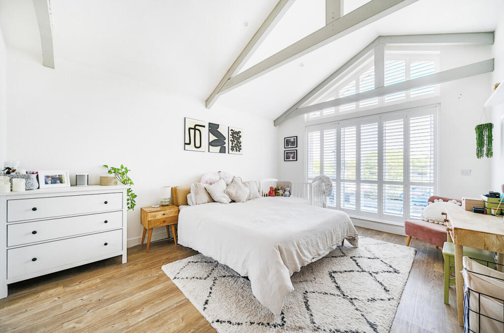 7-68220b5a81836-1...