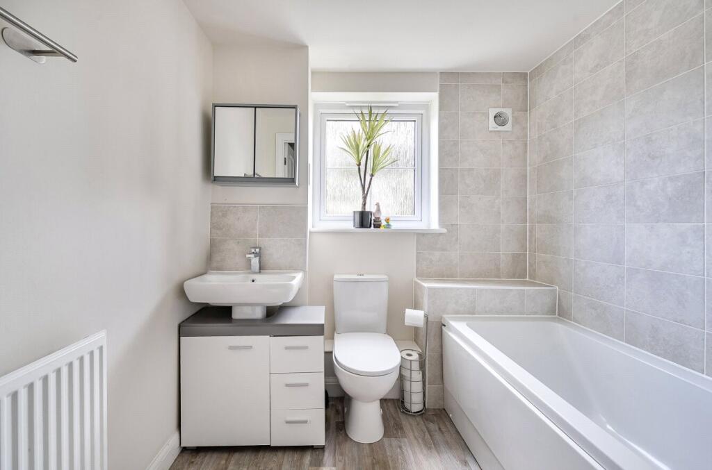 1357685-7-68cd5b1...