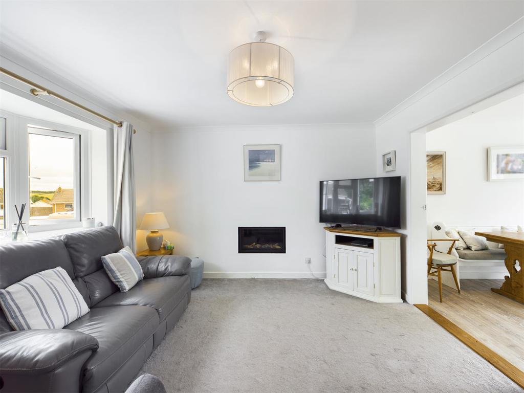 37 Penmere Drive Lounge