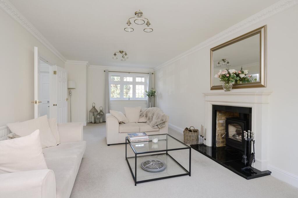 Sitting Room with Different Angle
