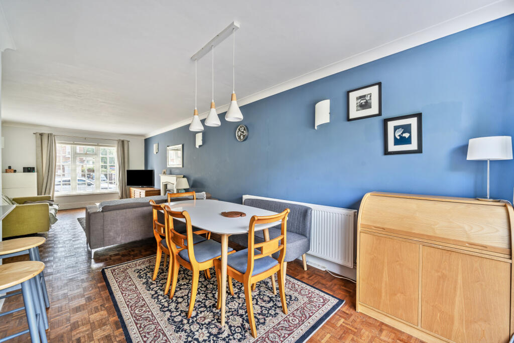 1293261-31-682ca9...