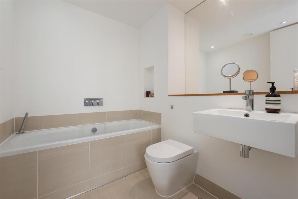 Admiralty Walk, Seasalter, Whitstable