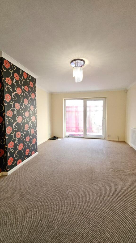 WhatsApp Image 2024-12-09 at 10.56.04_b2874656