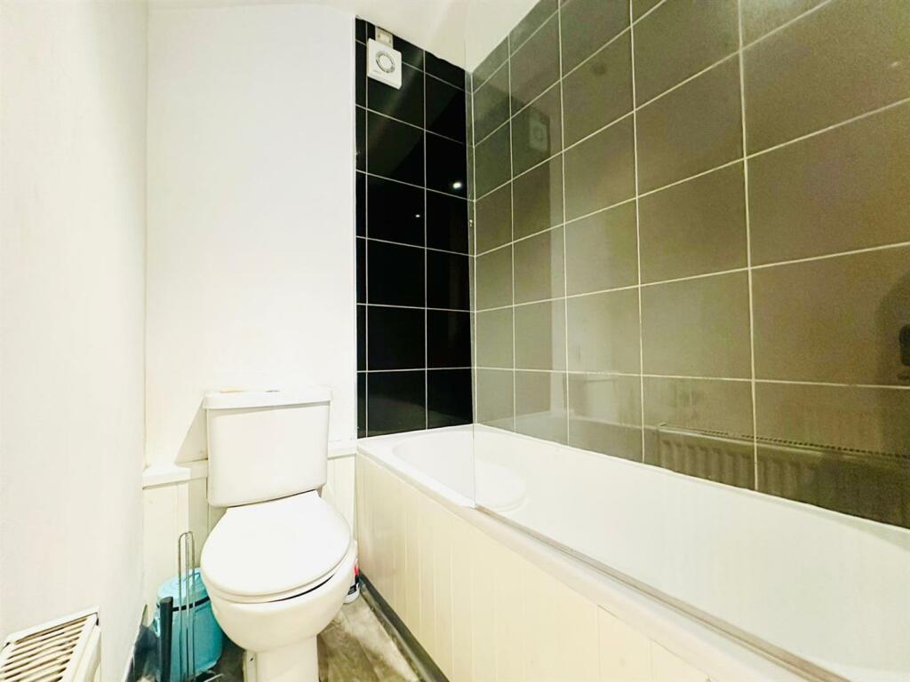En suite 1