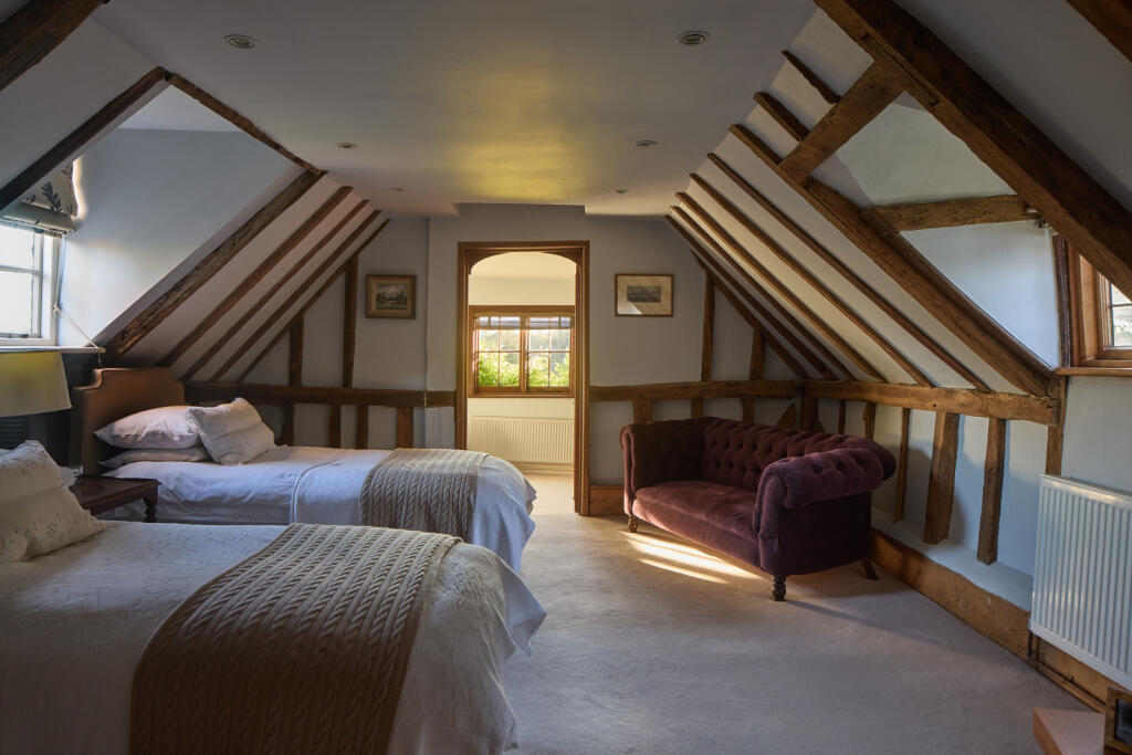 239857 - DGLA1394.jpg