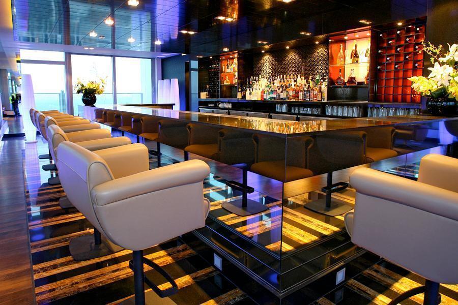 Wine bar