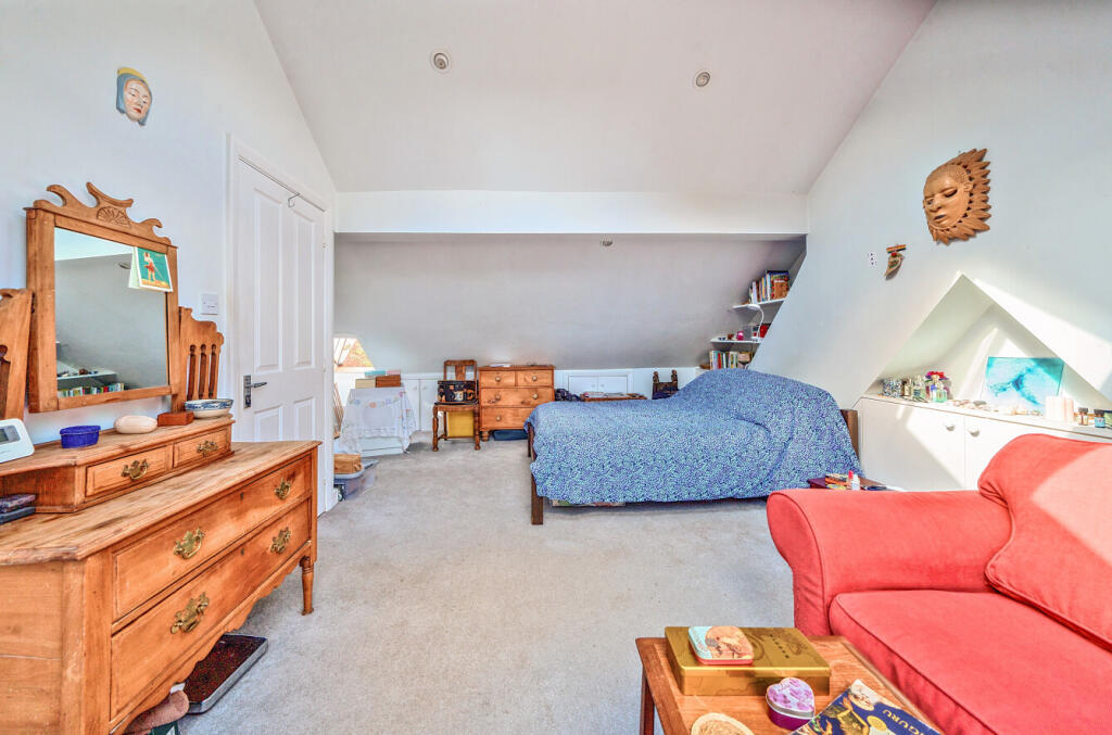 1350825-17-68beb2...