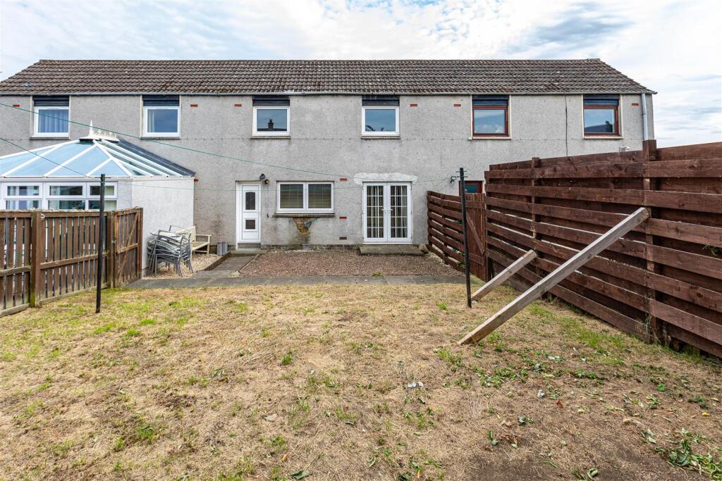 8 Whitefield Crescent Newtown St Boswells 35.jpg