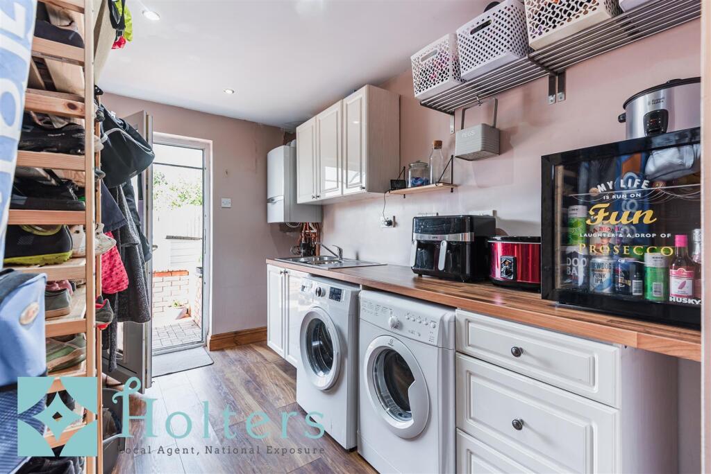 3 irfon Road, Builth Wells-17.jpg