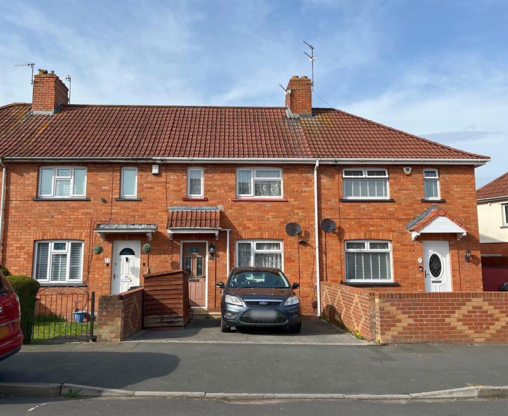 Front shot of property.jpg