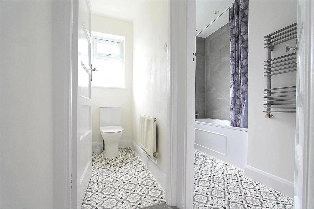 bath b1.jpg