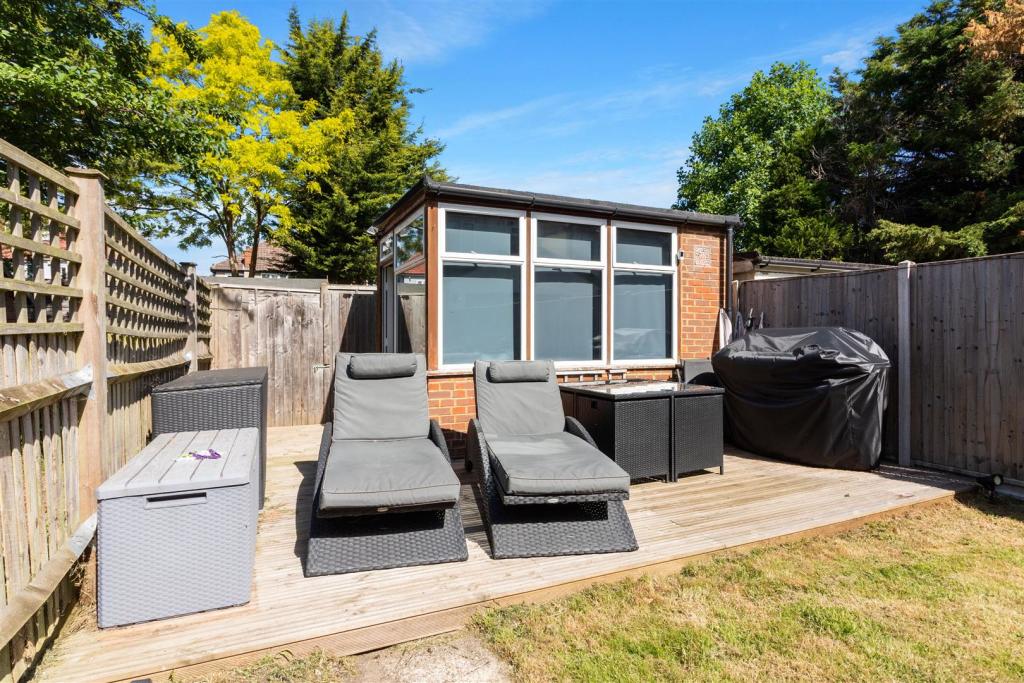 Garden &amp; Home Office