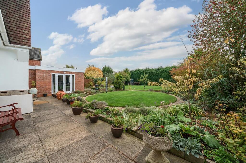 Bawnmore Road, Rugby