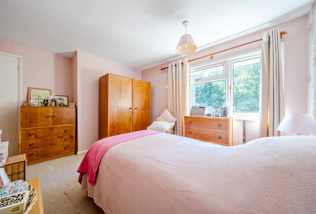 1356950-9-68d12f6...