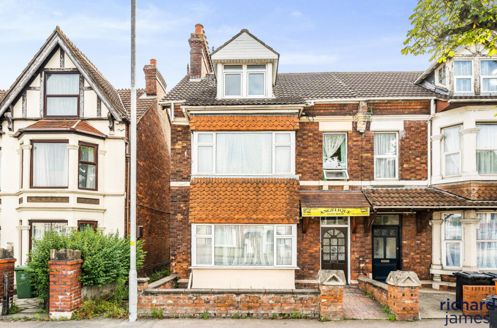 d006affd-fb2d-4a1...